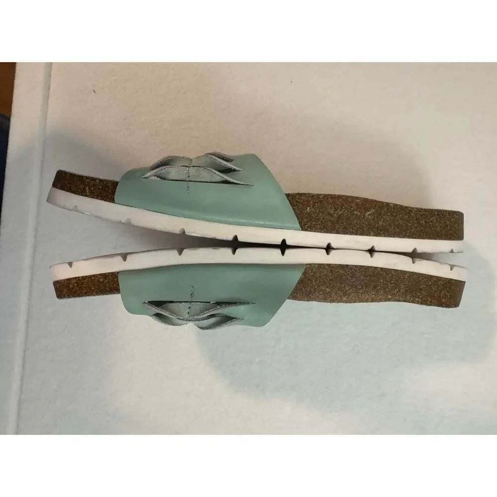 Earth Albina Woven Round Toe Casual Flat Sandals Green Leather 9M